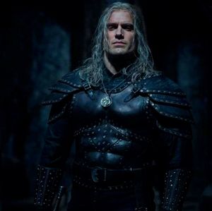 6 Henry Cavill The Witcher bottle caps